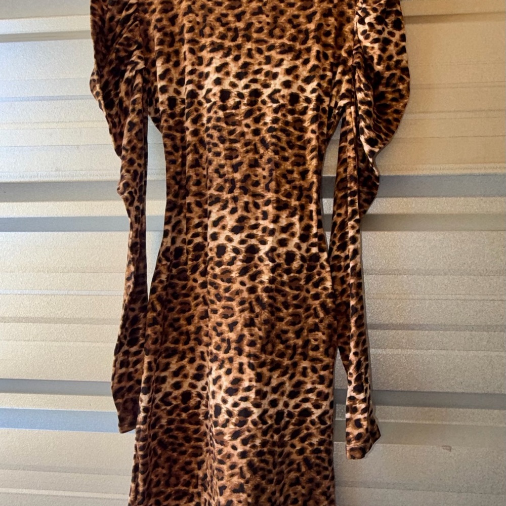 Leopard Print Long Sleeve Bodycon Dress - Brown